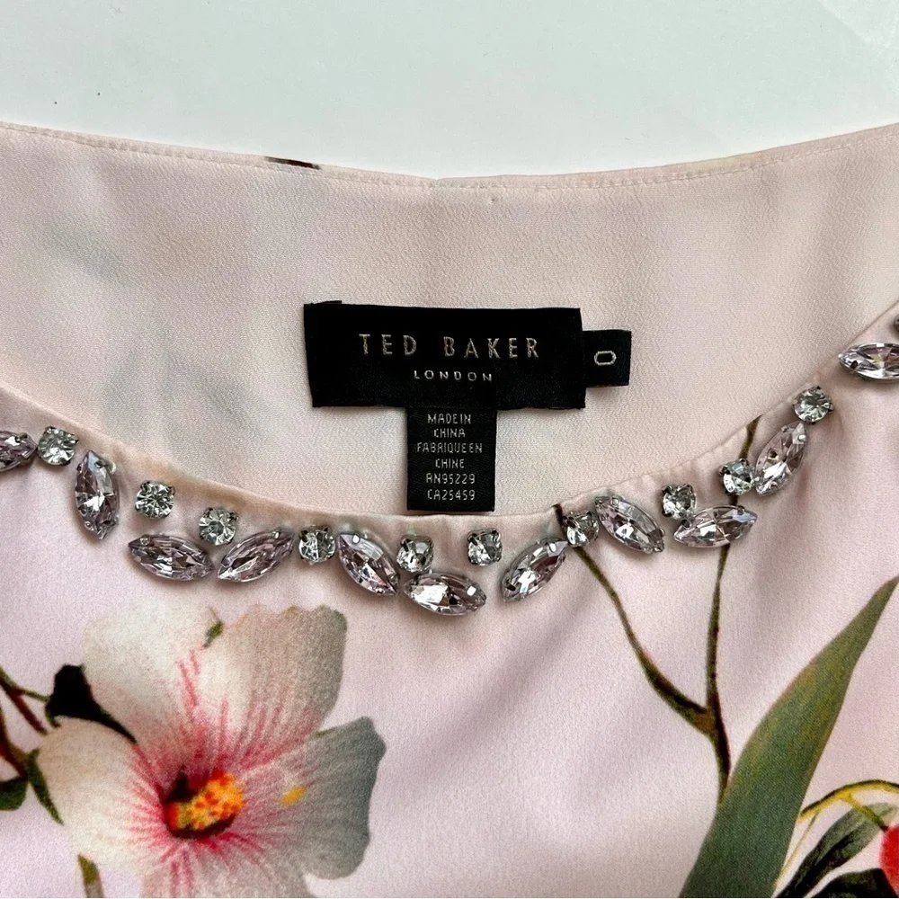 Ted Baker Irisola Pink Floral Jeweled Neck Cap Sleeve Mini Dress Cocktail Size 0 - Picture 7 of 10